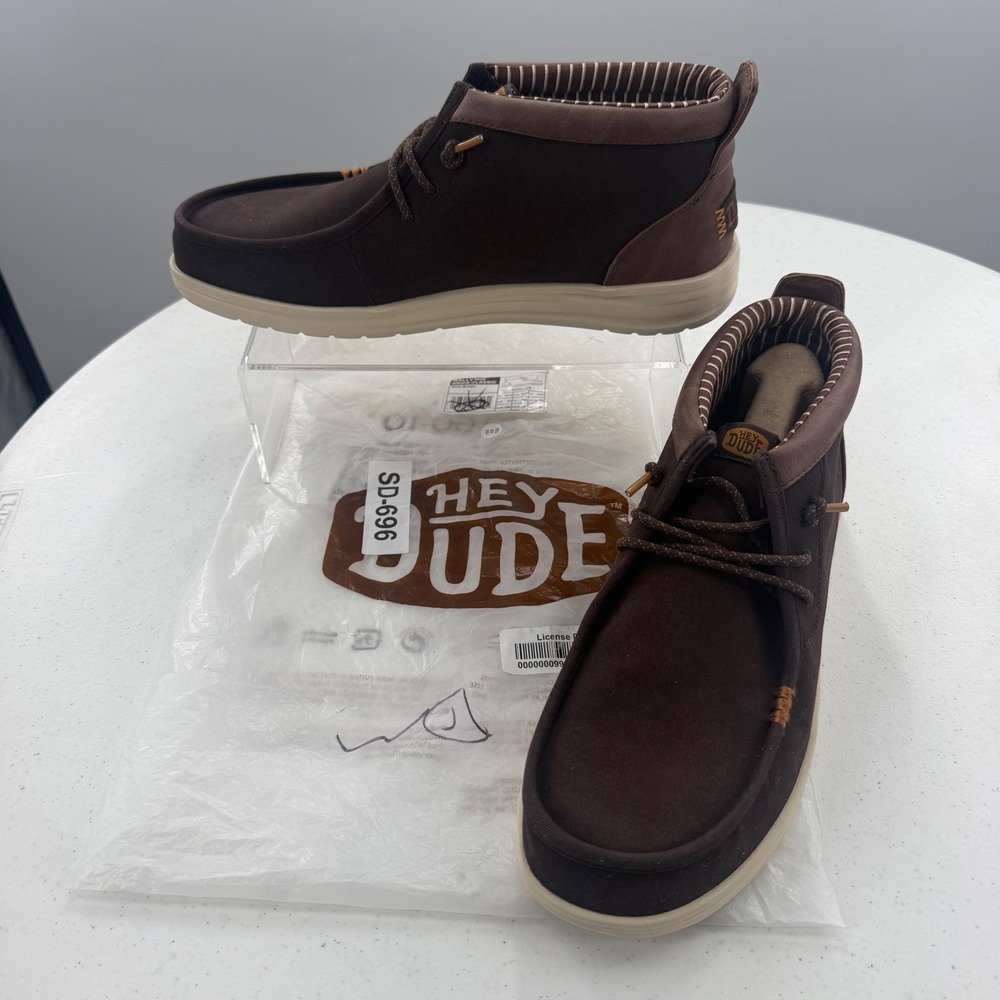 Hey Dude Wally Mid Gripr Classic Mole Brown Mens Shoes 42051-2IV Size 10